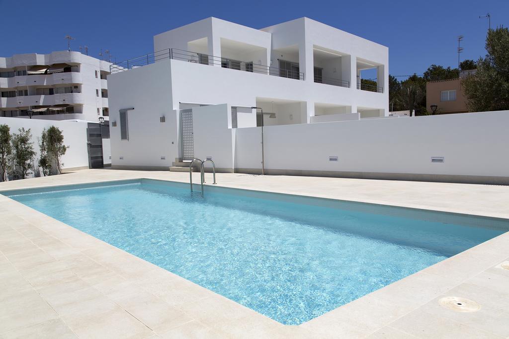Apartamentos Proa - Emar Hotels Only Adults Es Pujols Exterior photo